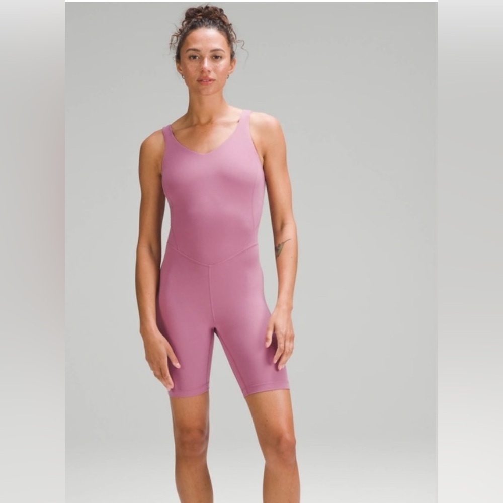 Lululemon Align 6" Bodysuit Size 4 Built In Bra A/B NWT